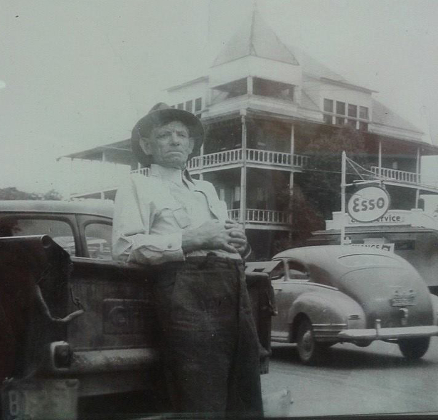 Berryville Square 1940
