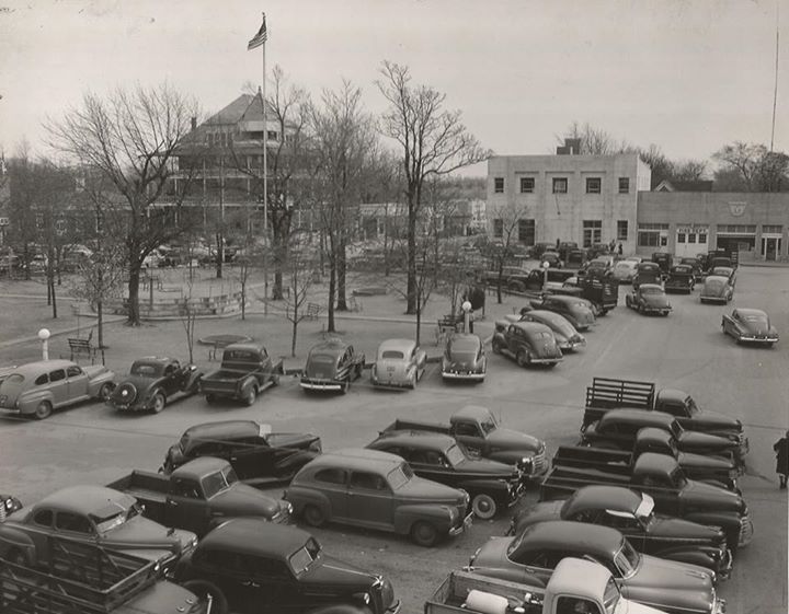 Berryville Square 1950